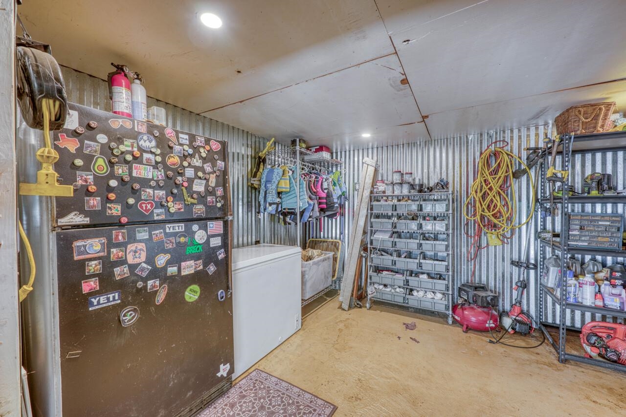 1001 N Shorewood Drive