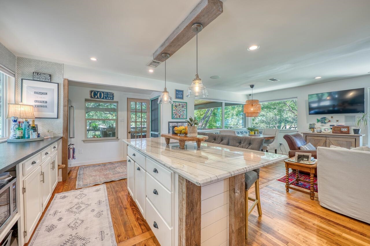 1001 N Shorewood Drive