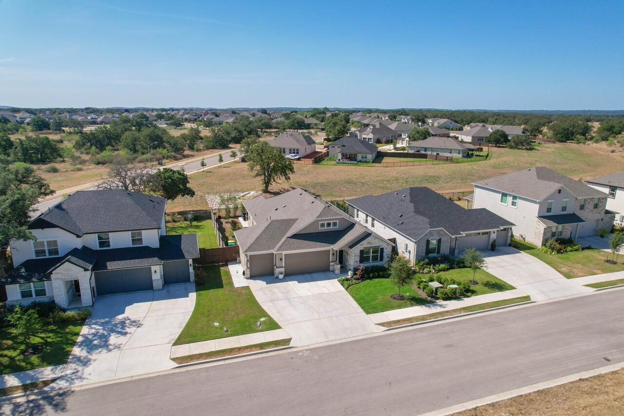 105 Plumbago Lane