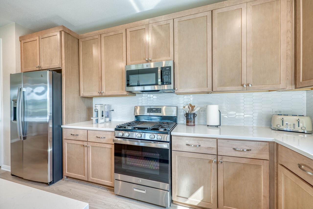105 Plumbago Lane