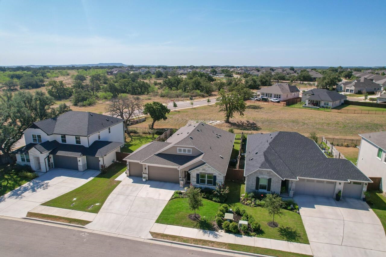 105 Plumbago Lane