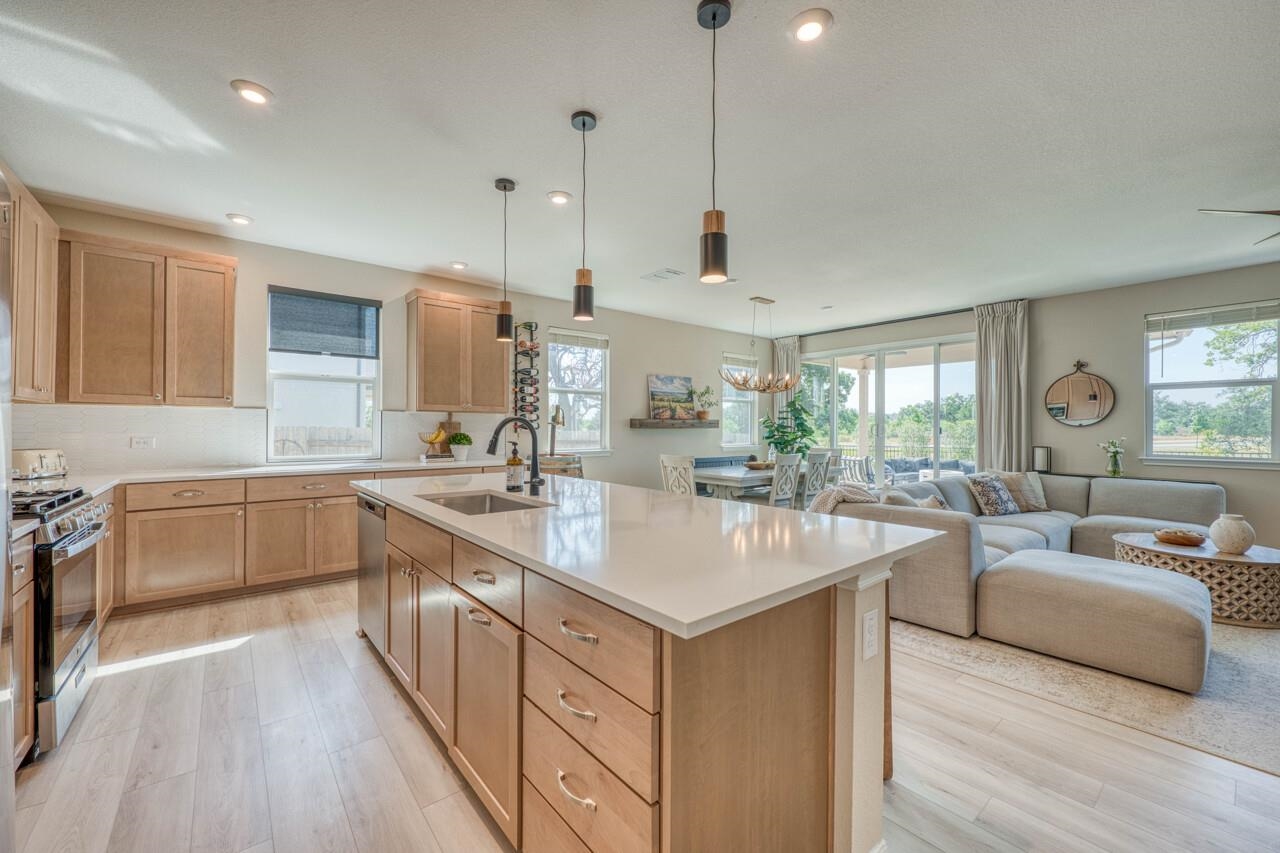 105 Plumbago Lane