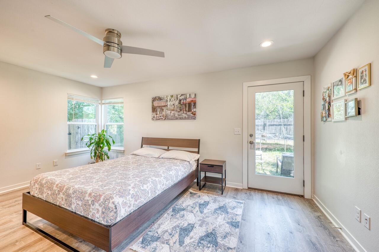 847 Pecan Ln