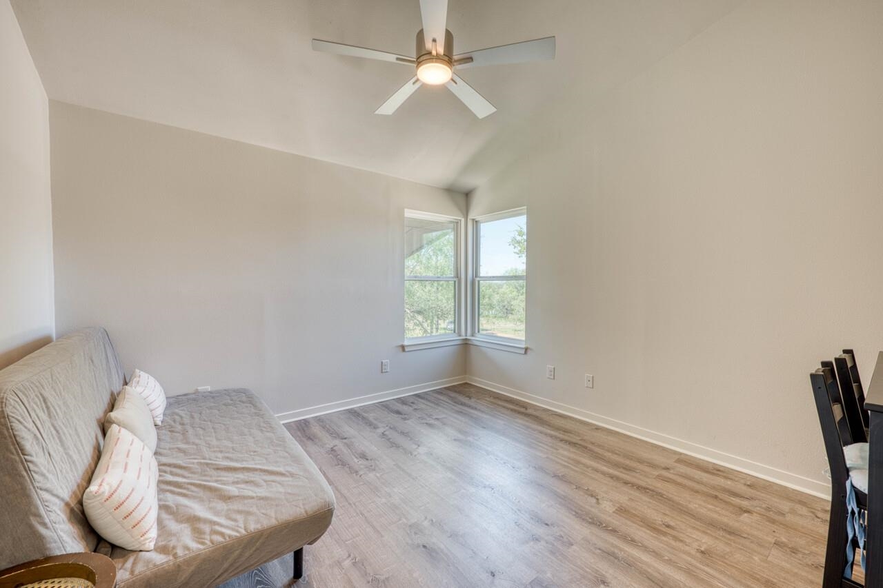 847 Pecan Ln