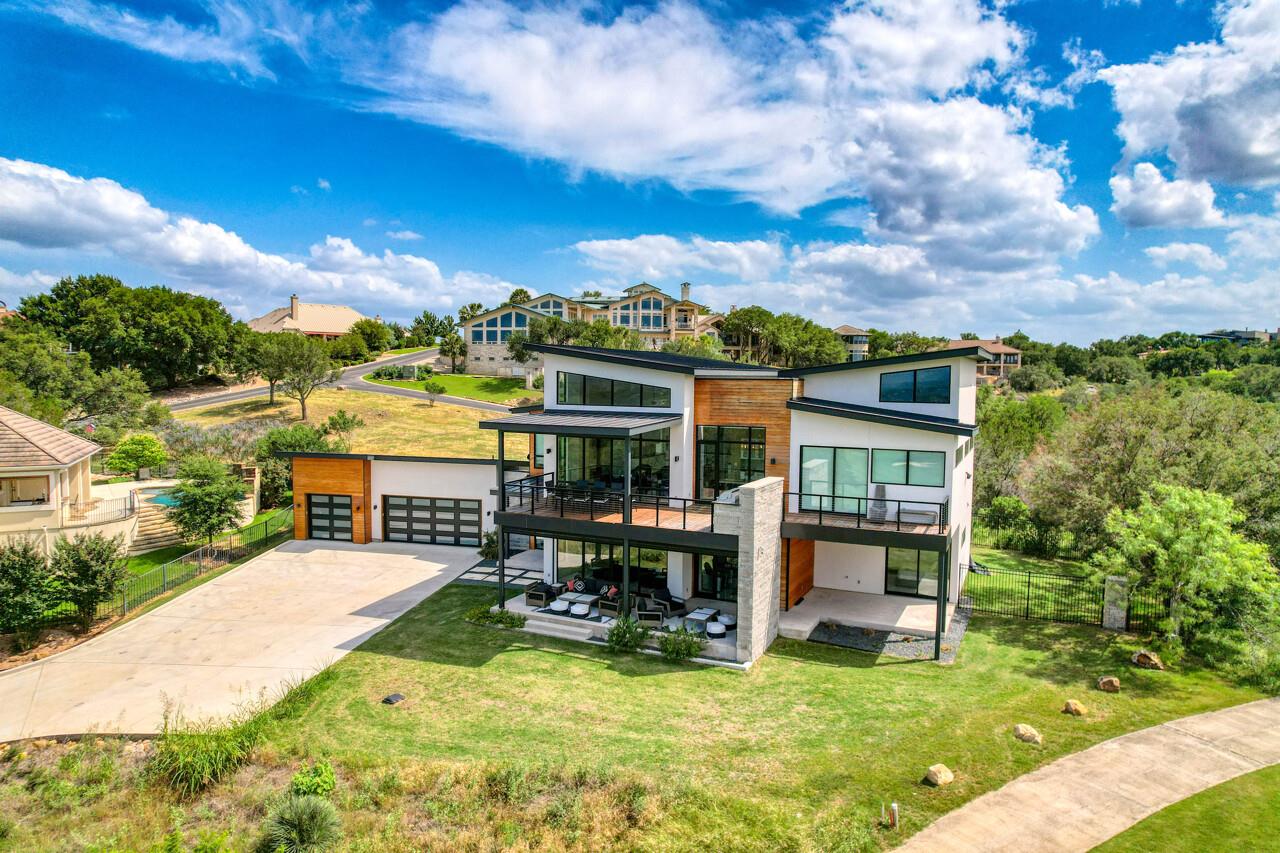 207 Kites CT