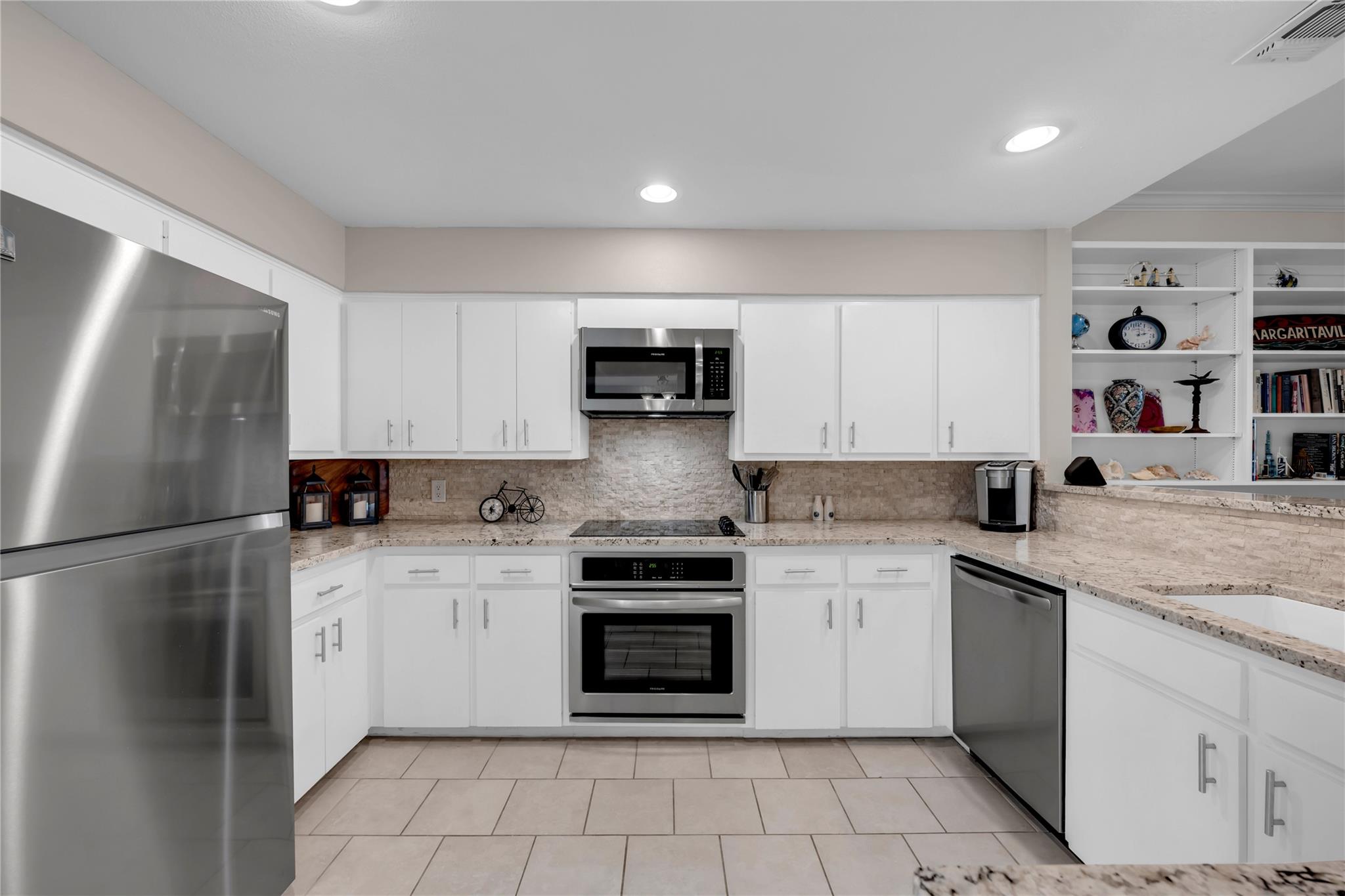 415 Horseshoe Bay North BLVD