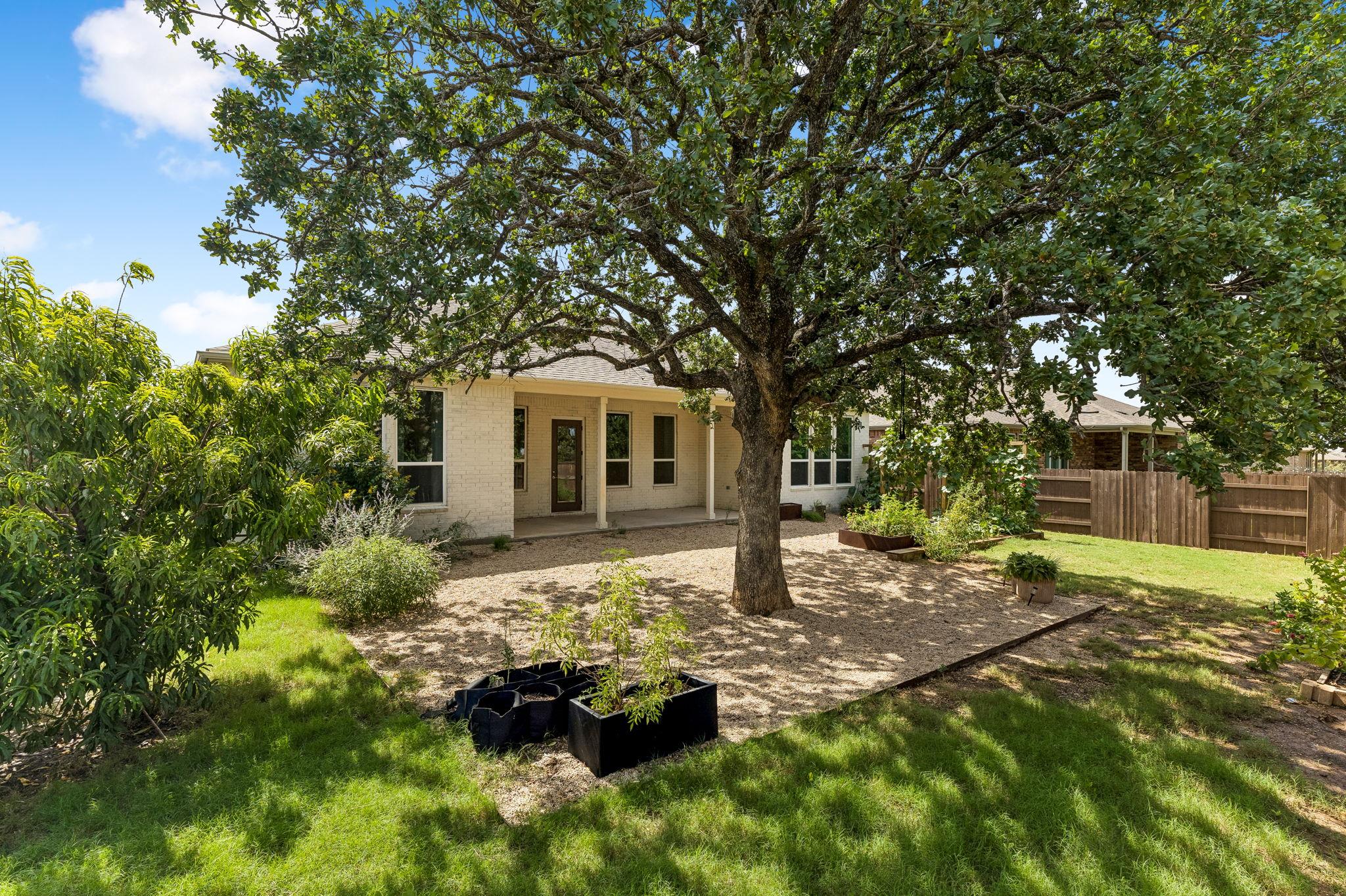 409 Verbena DR