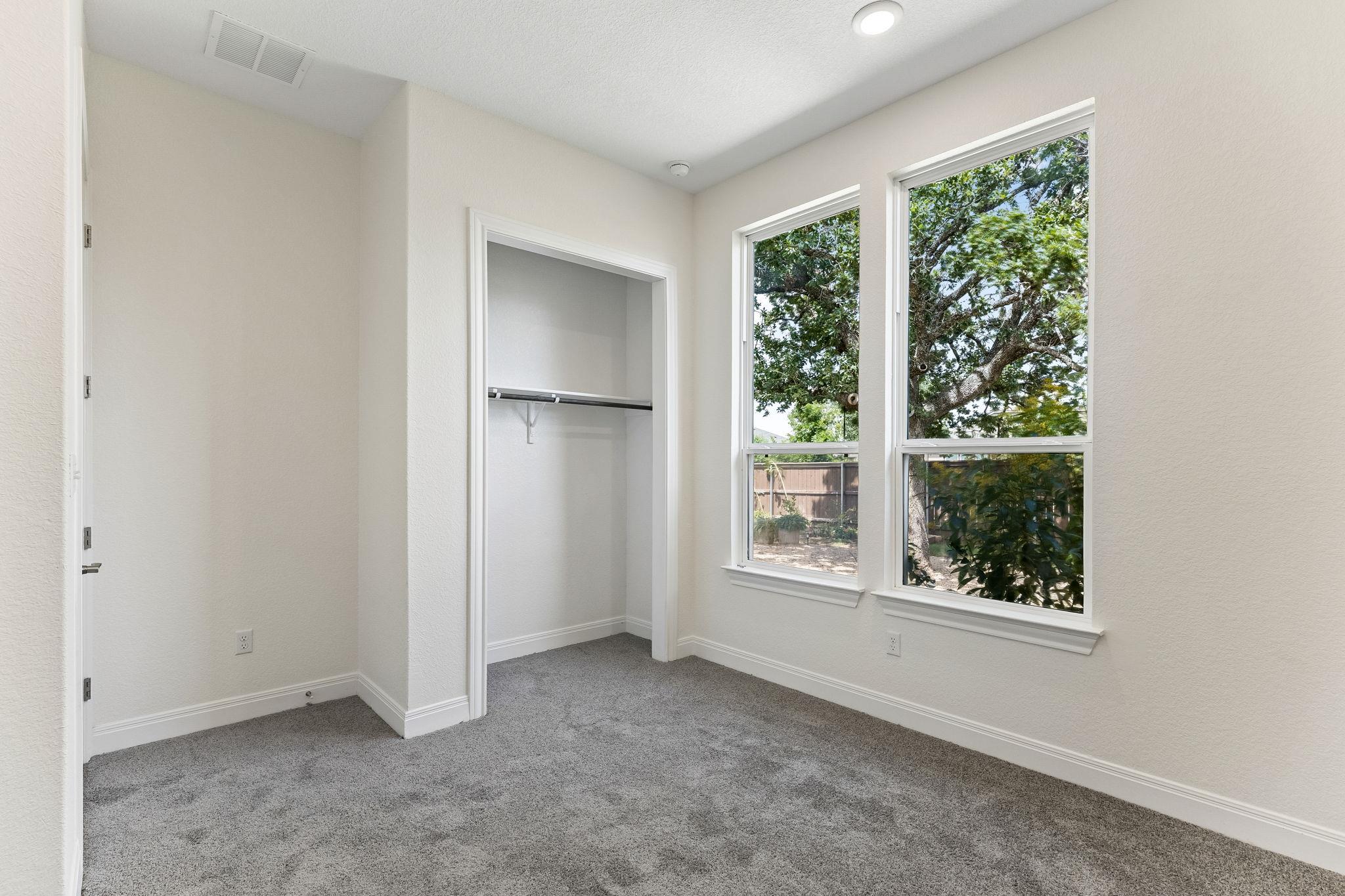 409 Verbena DR