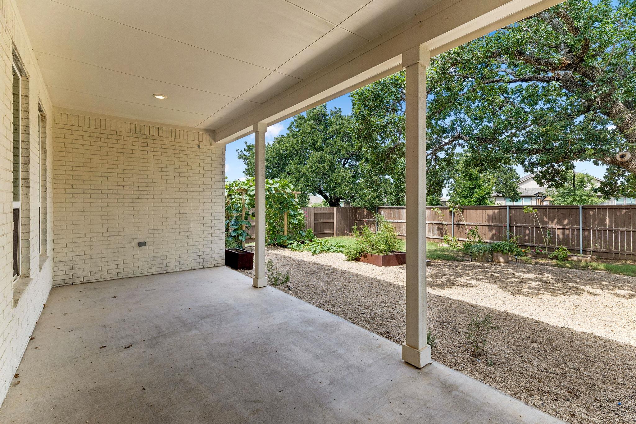 409 Verbena DR