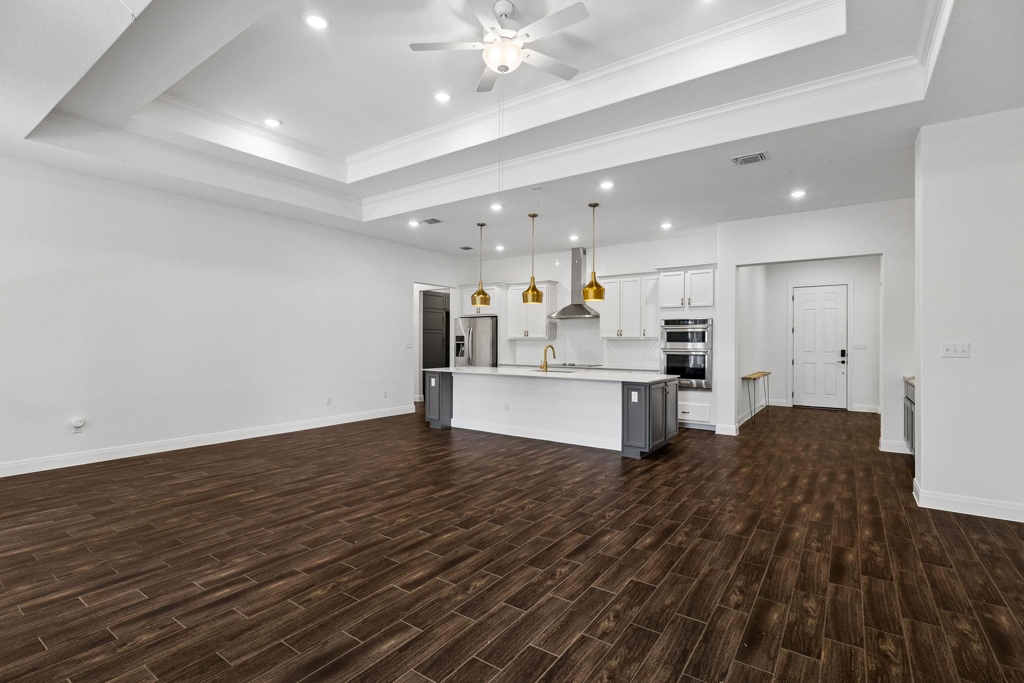 409 Verbena DR