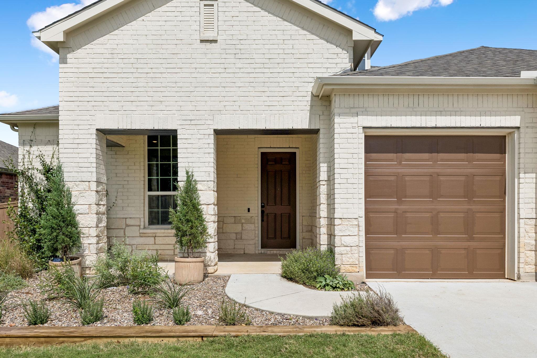 409 Verbena DR