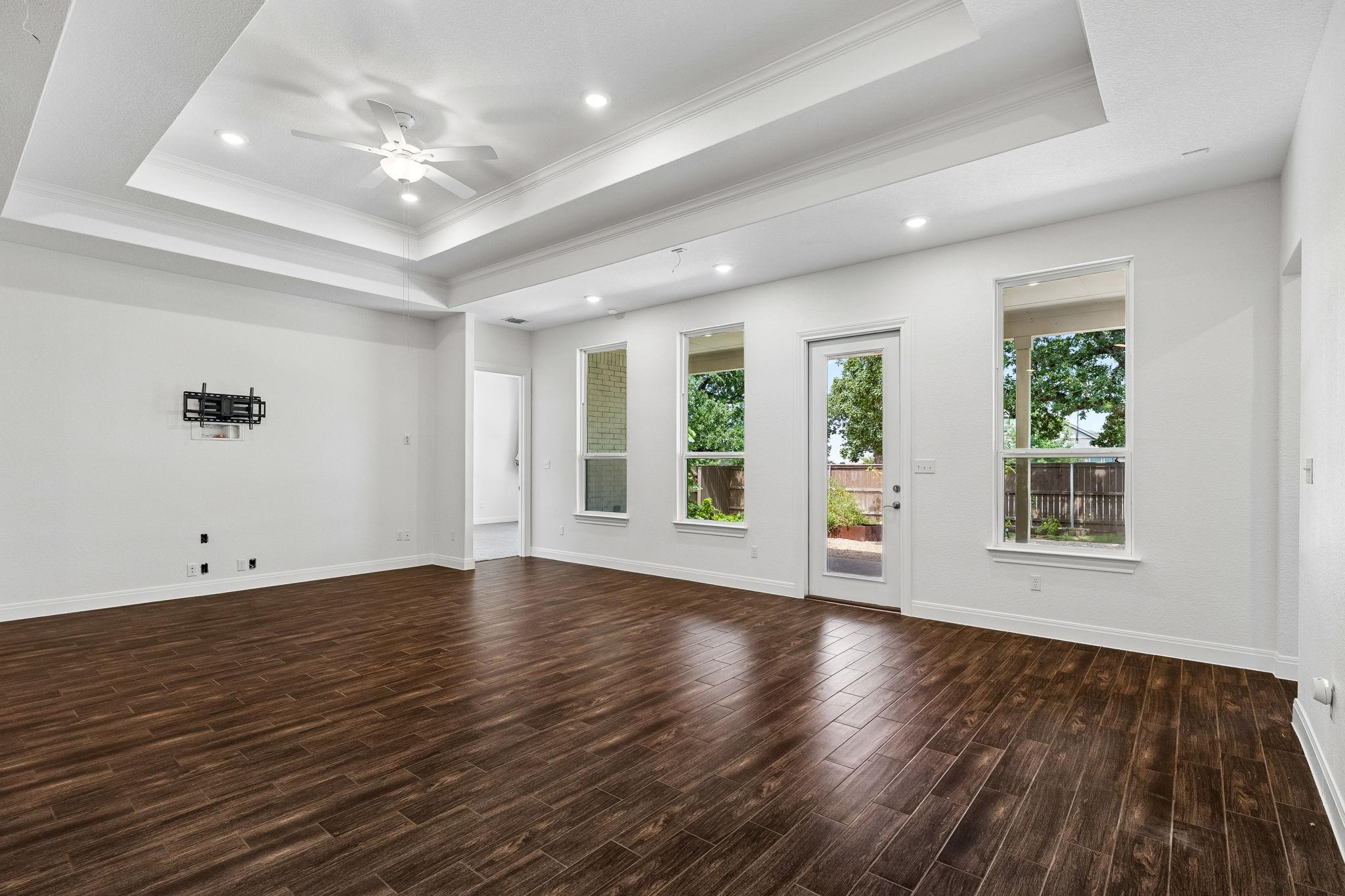 409 Verbena DR