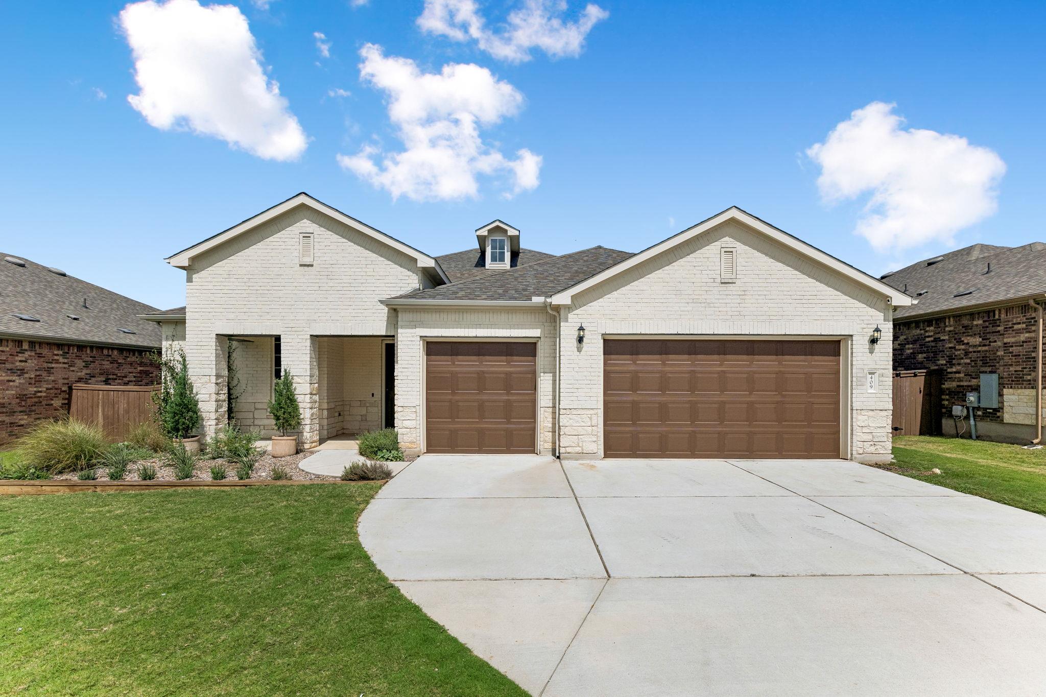409 Verbena DR