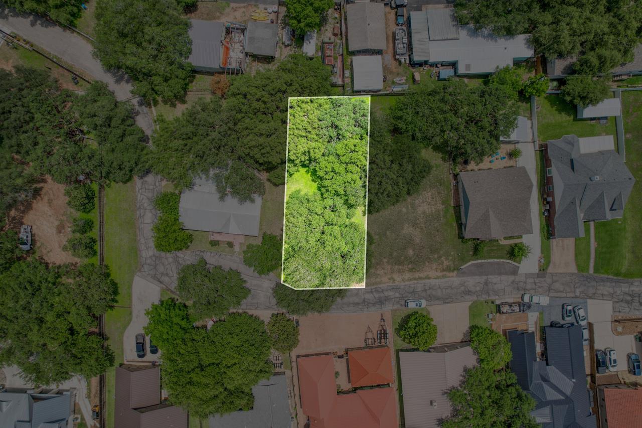 120 Hidden Oaks DR
