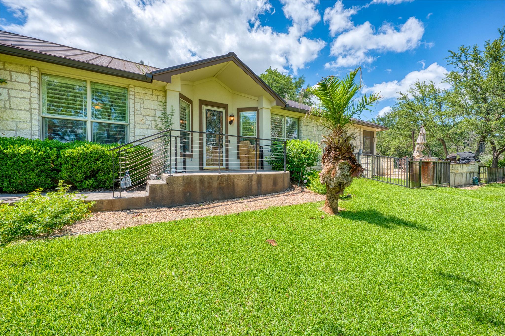 604 Fault Line DR