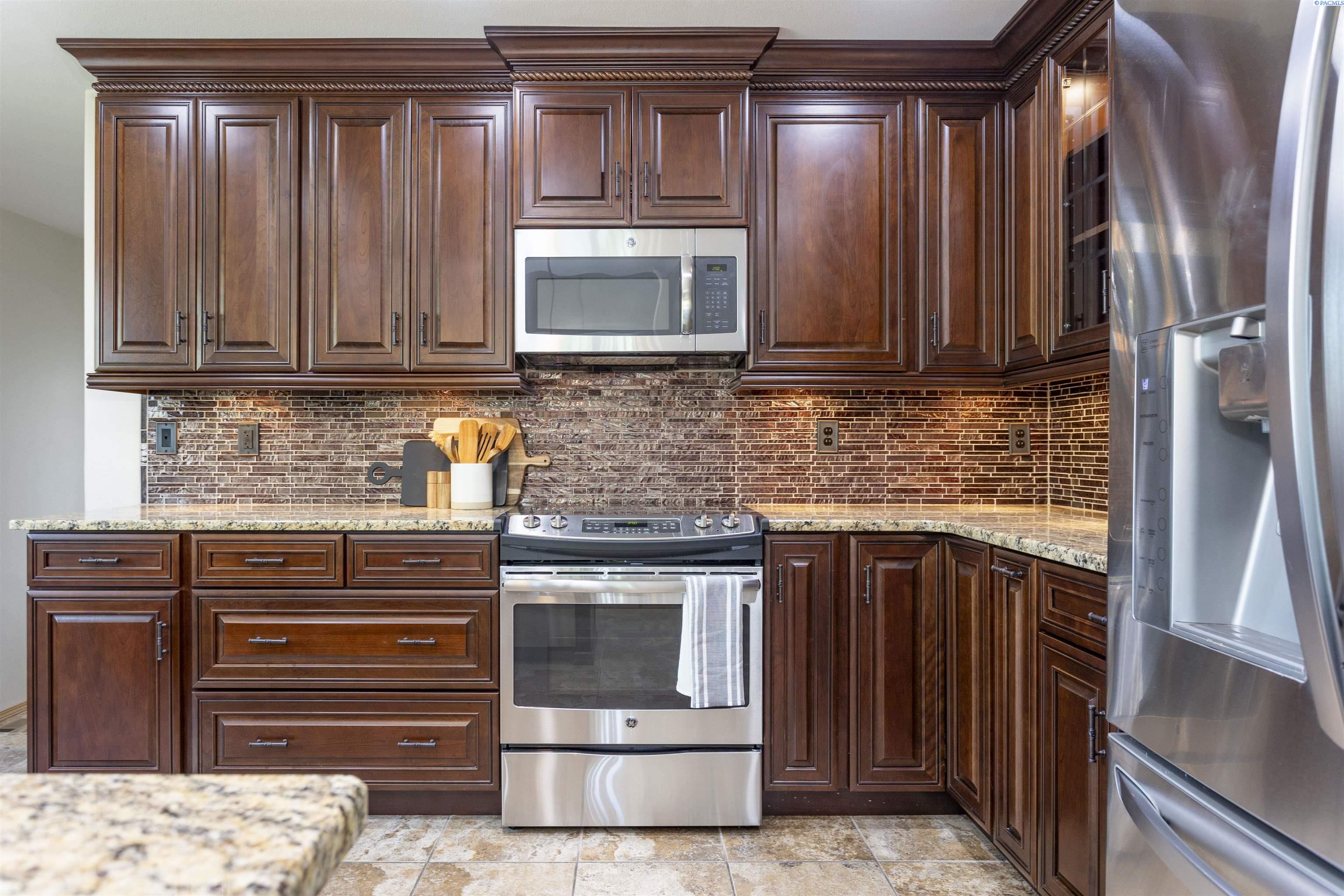 300 Columbia Point Dr #b-116 # 116 Unit: B-116