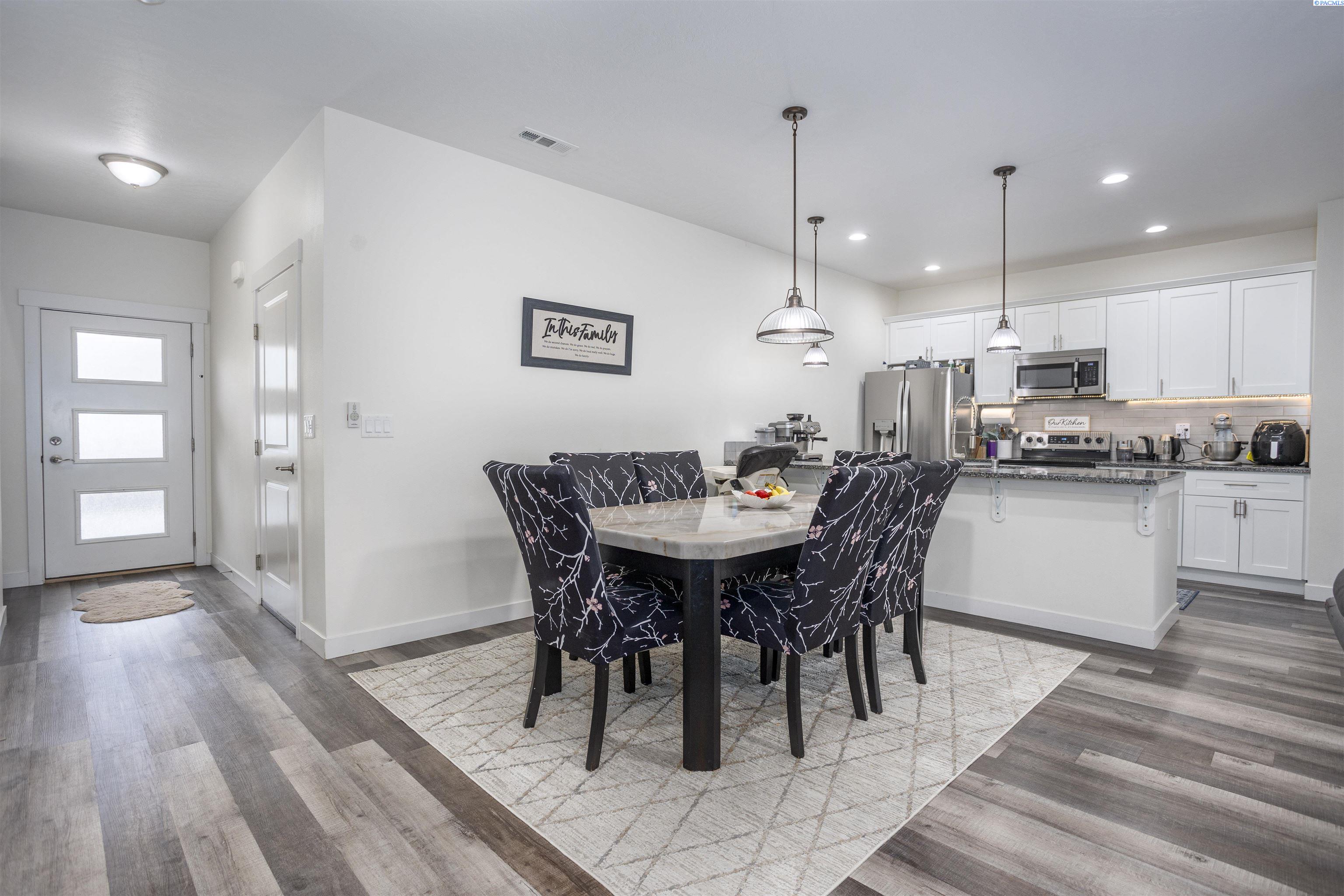 1137 S Cedar Place