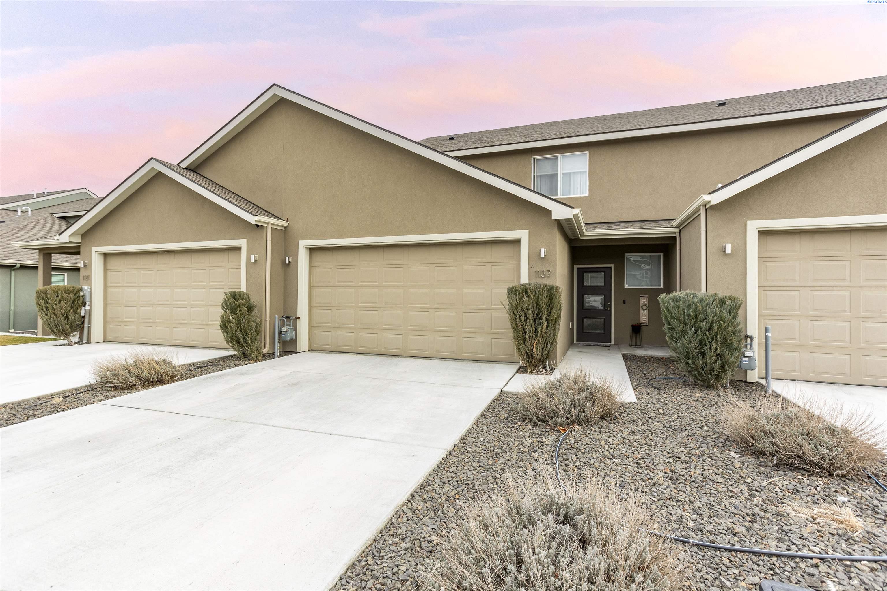 1137 S Cedar Place