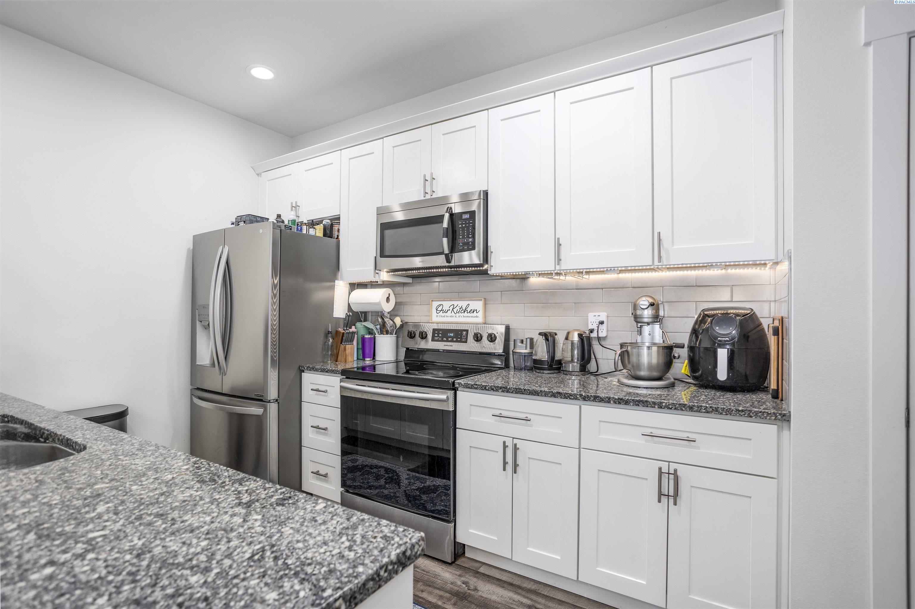 1137 S Cedar Place