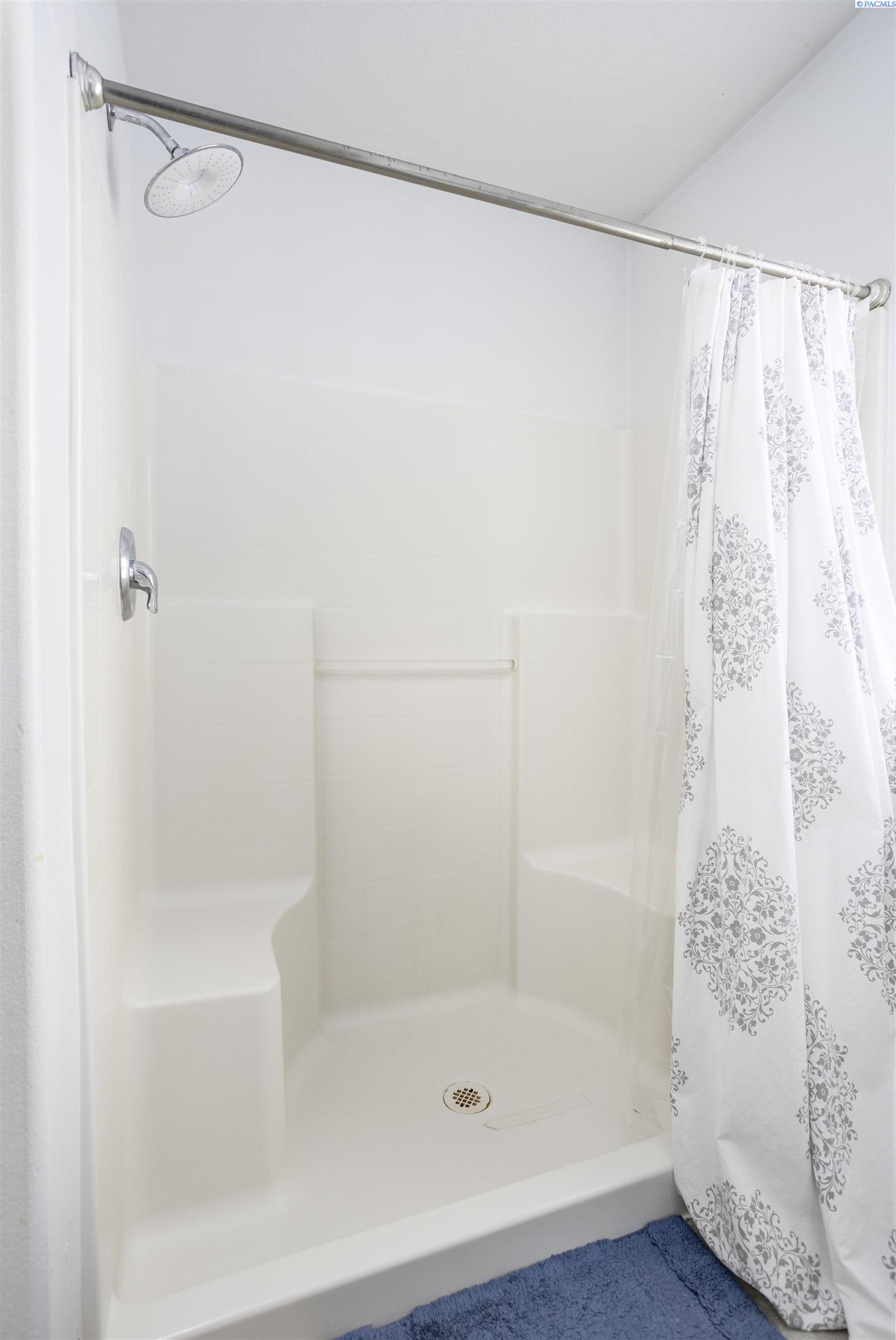 4015 Manassas Ct