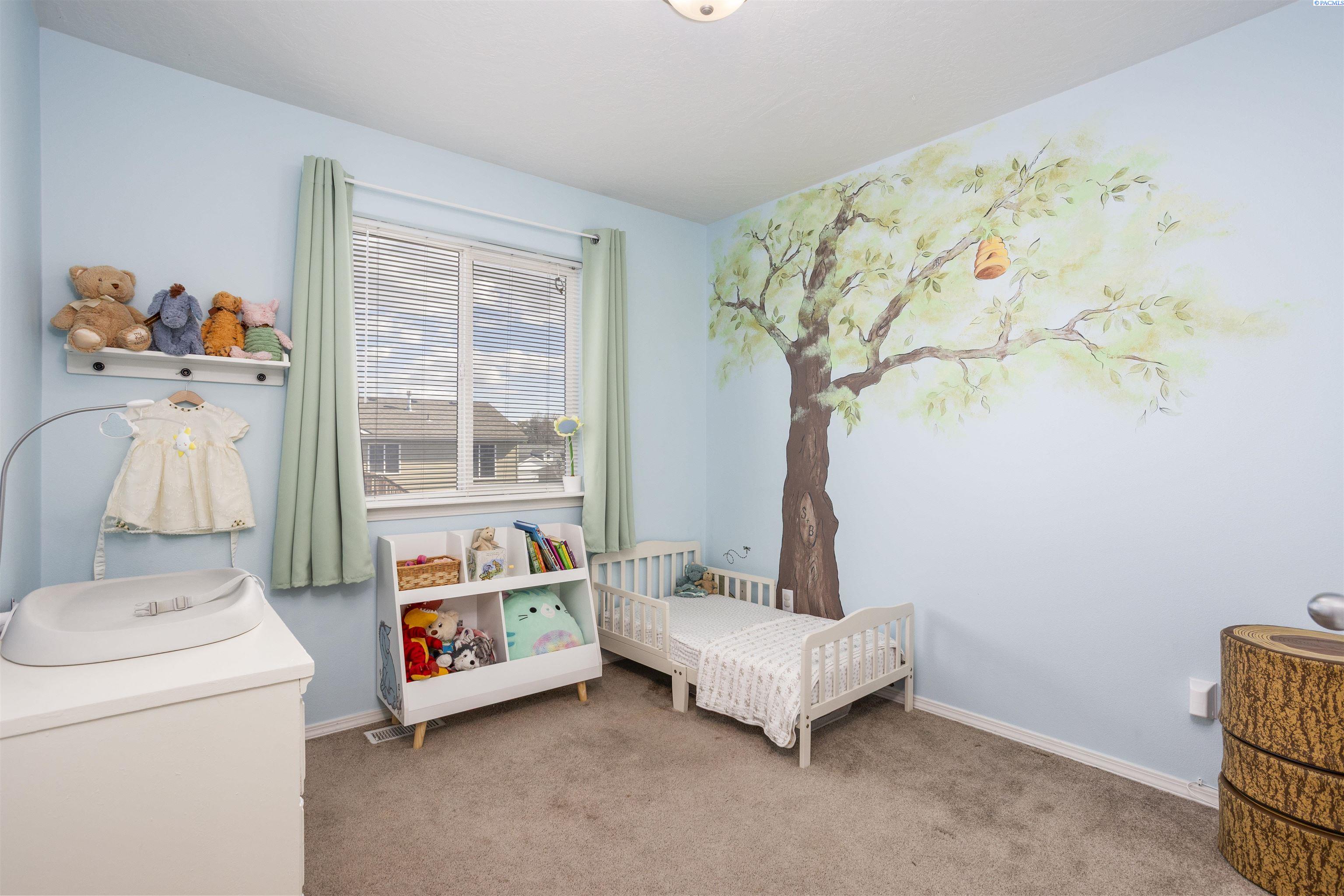 4015 Manassas Ct