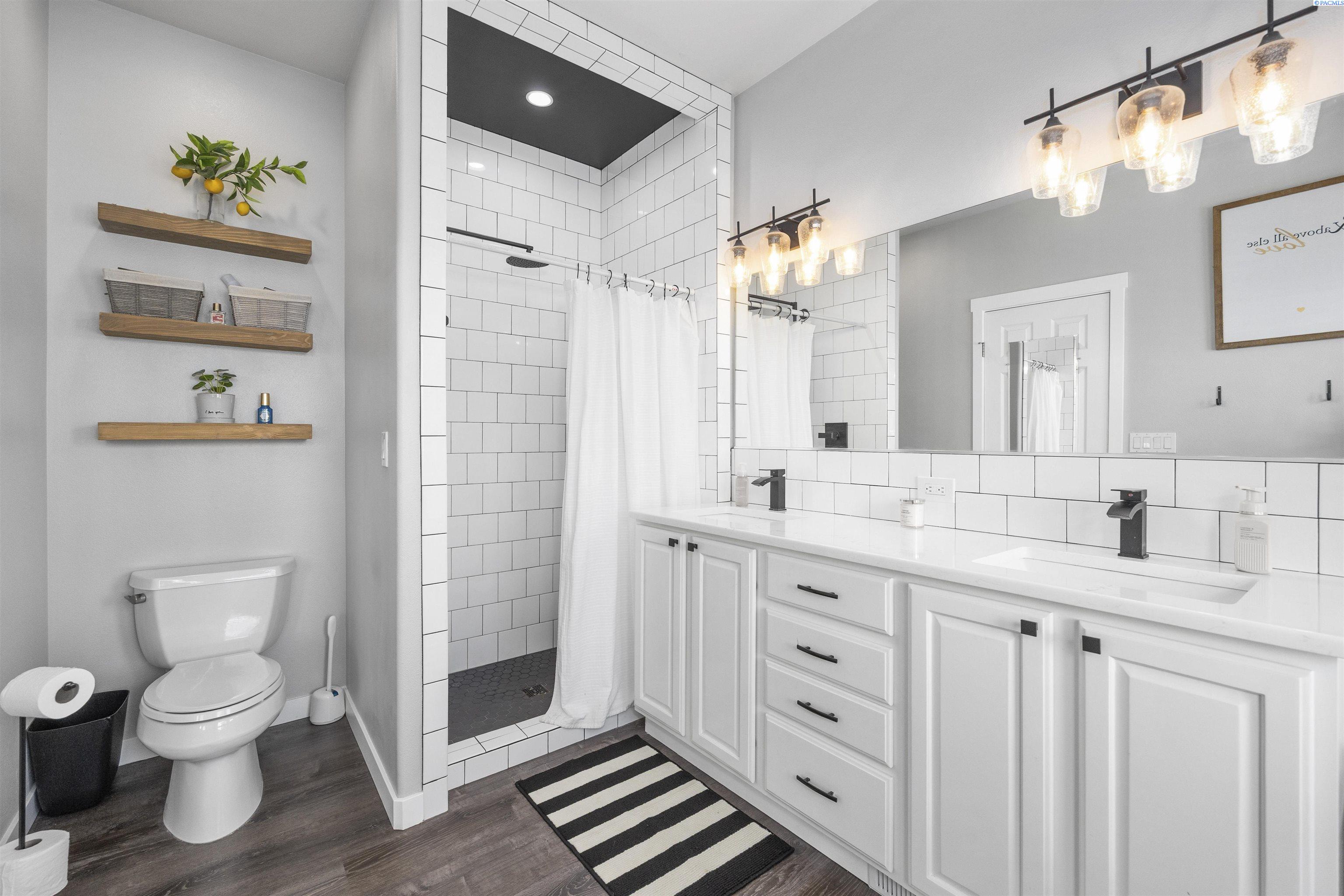 92104 E Sagebrush Rd