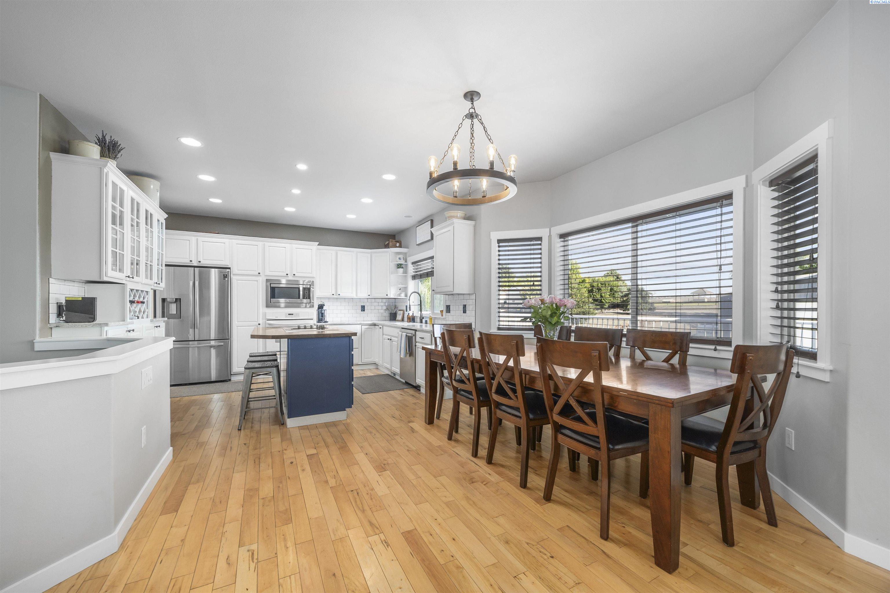 92104 E Sagebrush Rd