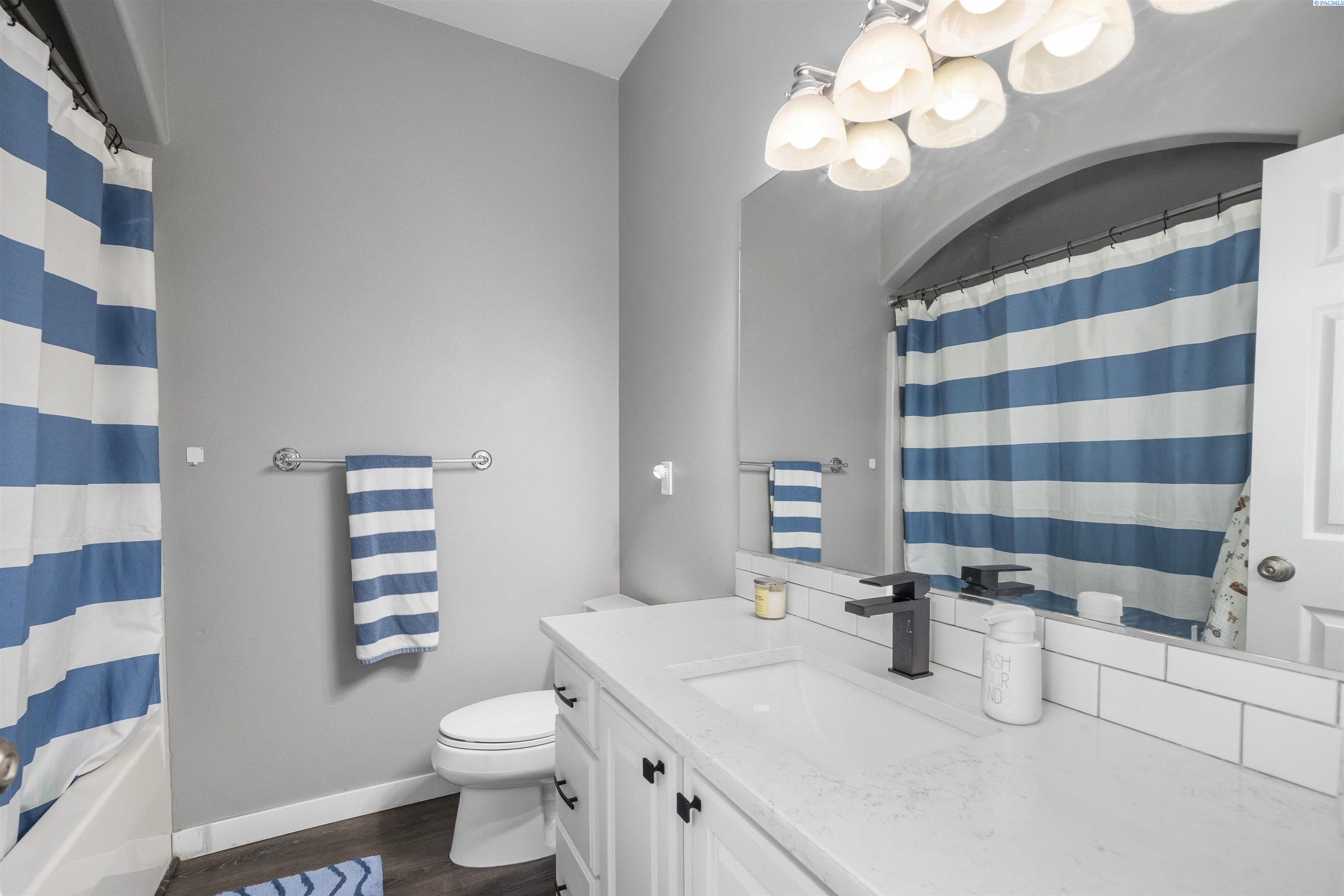 92104 E Sagebrush Rd