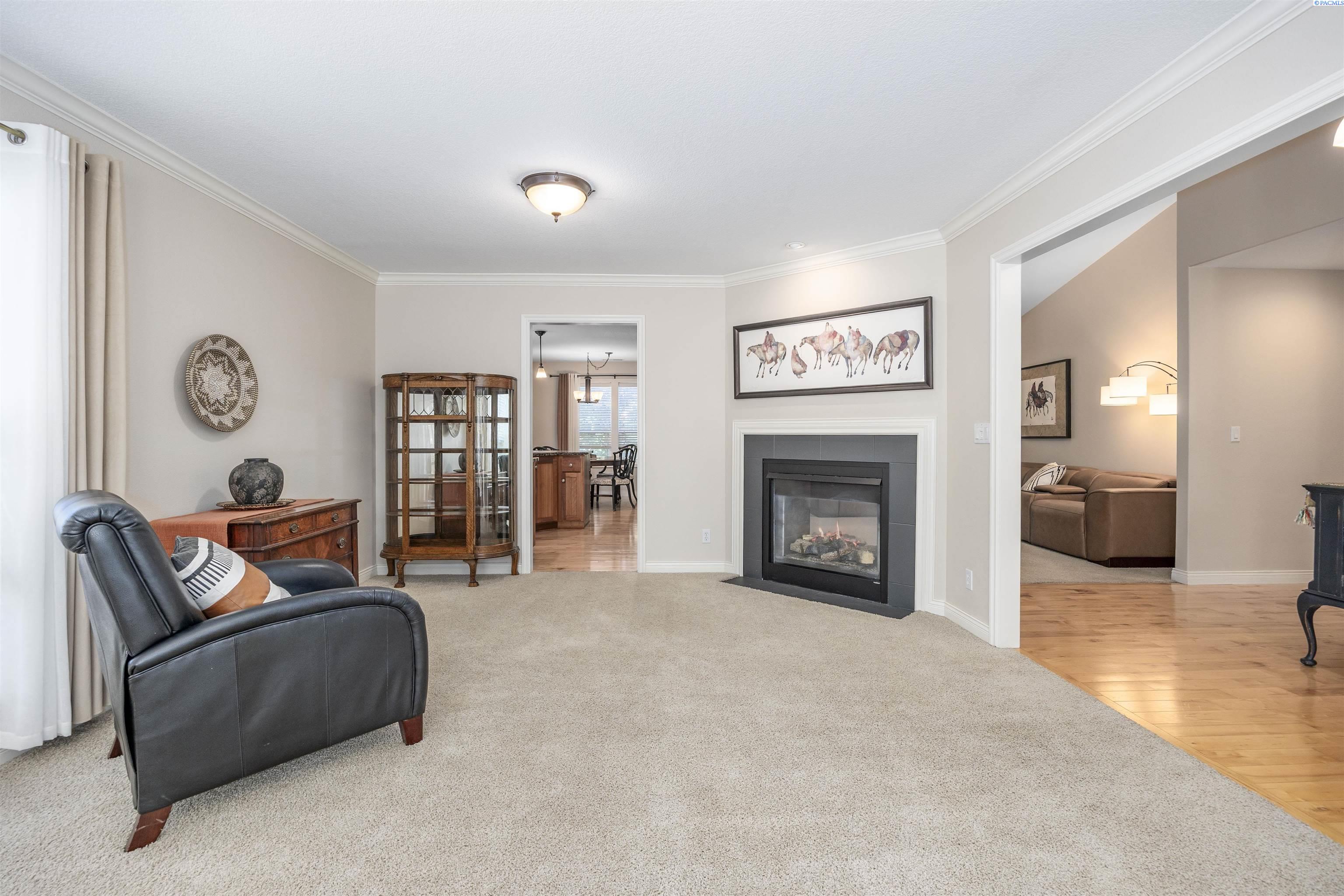 1601 S Jefferson Place