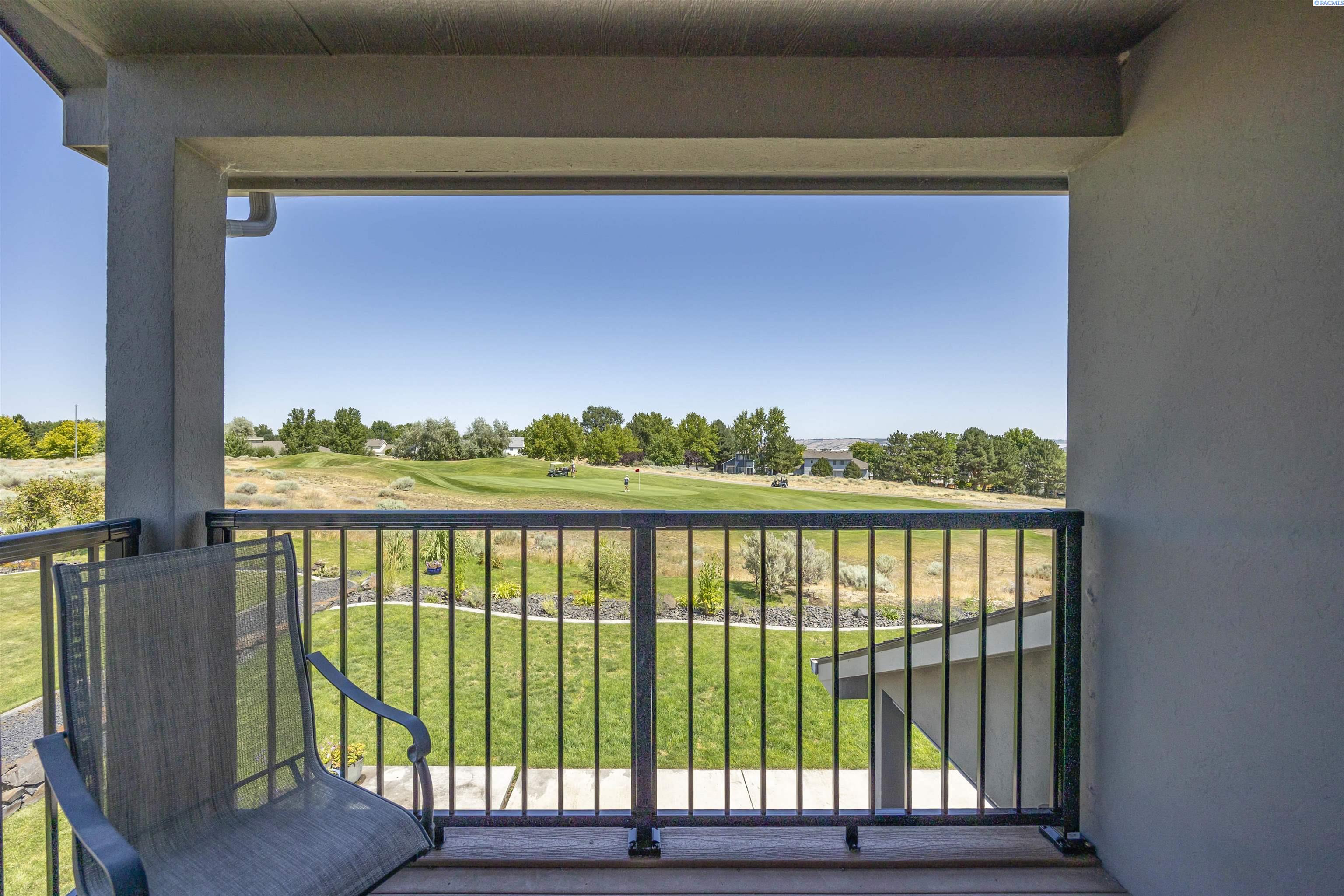 2730 Sawgrass Loop