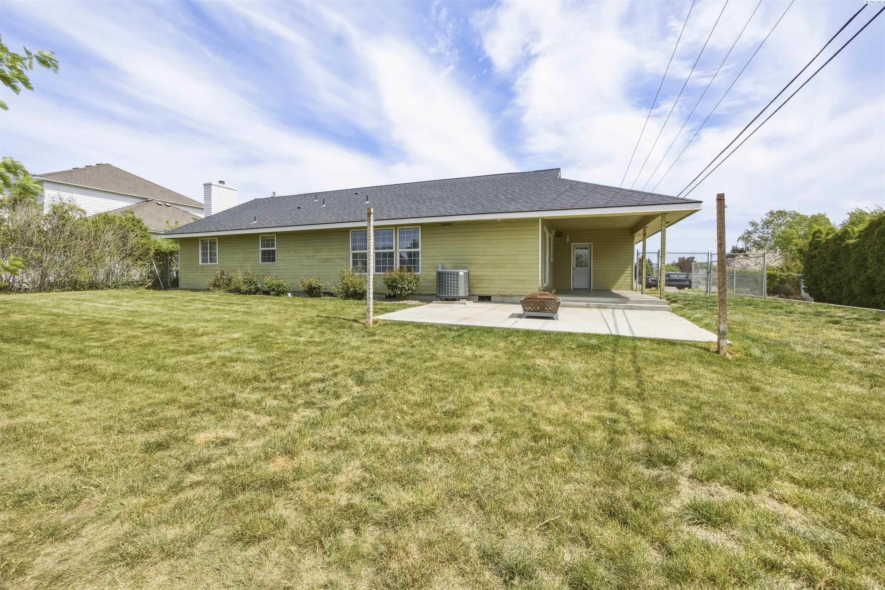 4485 Northlake Drive