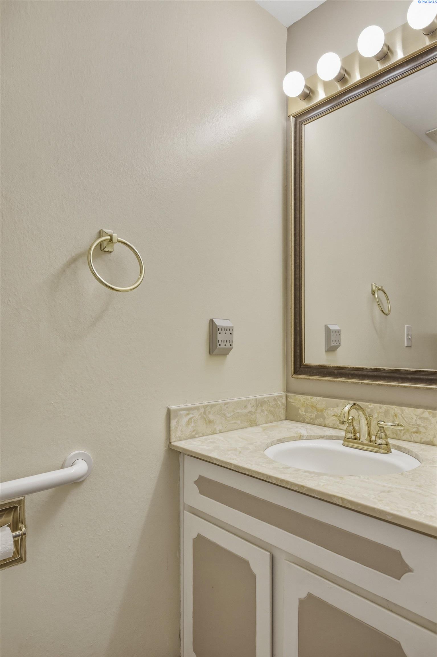 1645 Mowry Square # 303 Unit: #303