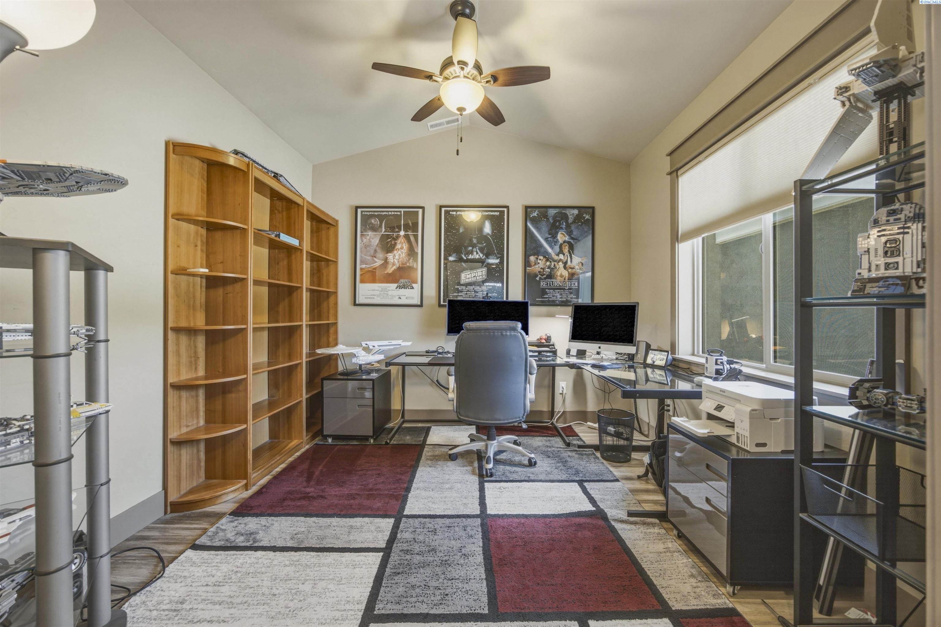 12706 Grandview Lane