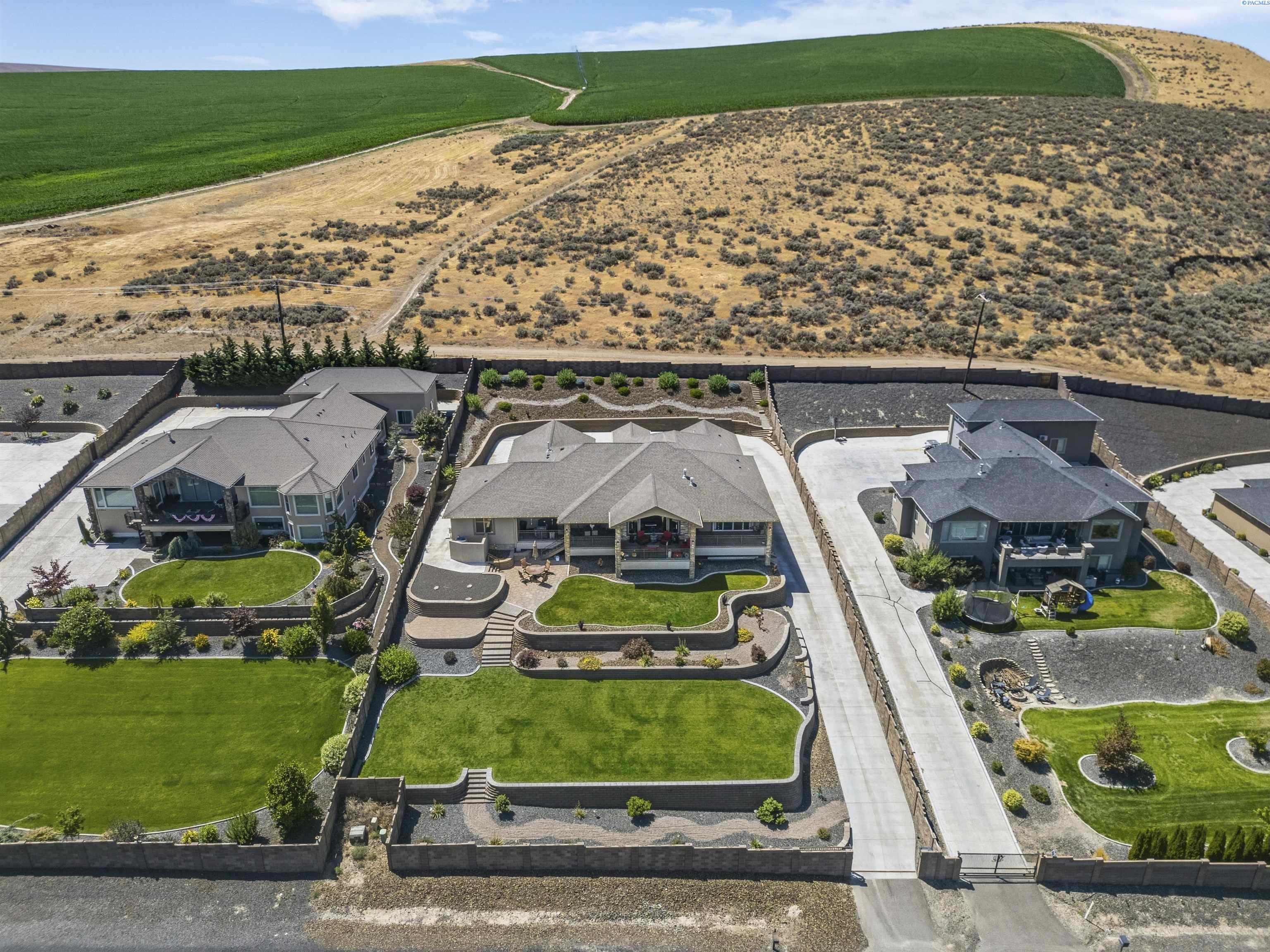 12706 Grandview Lane