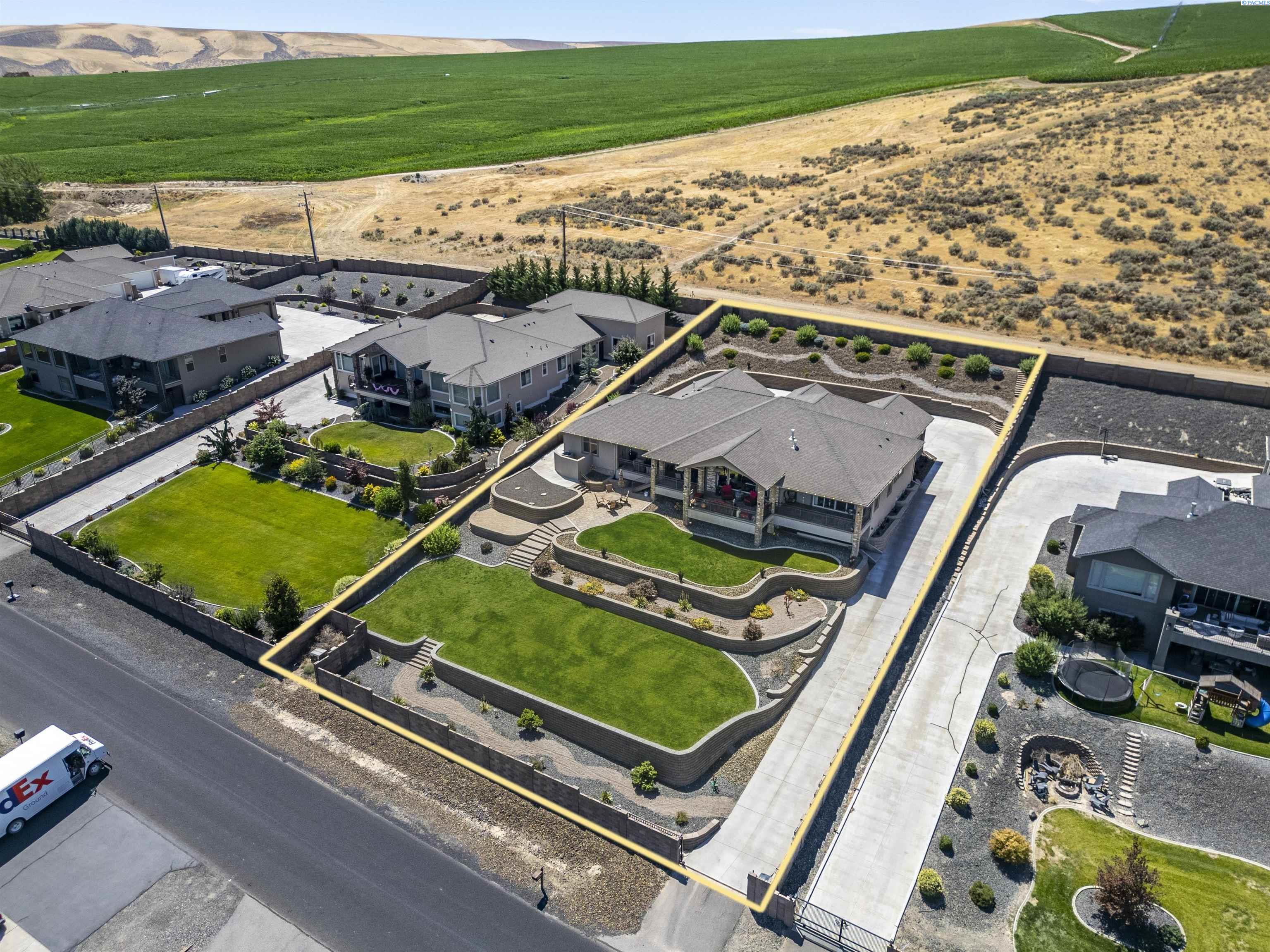 12706 Grandview Lane