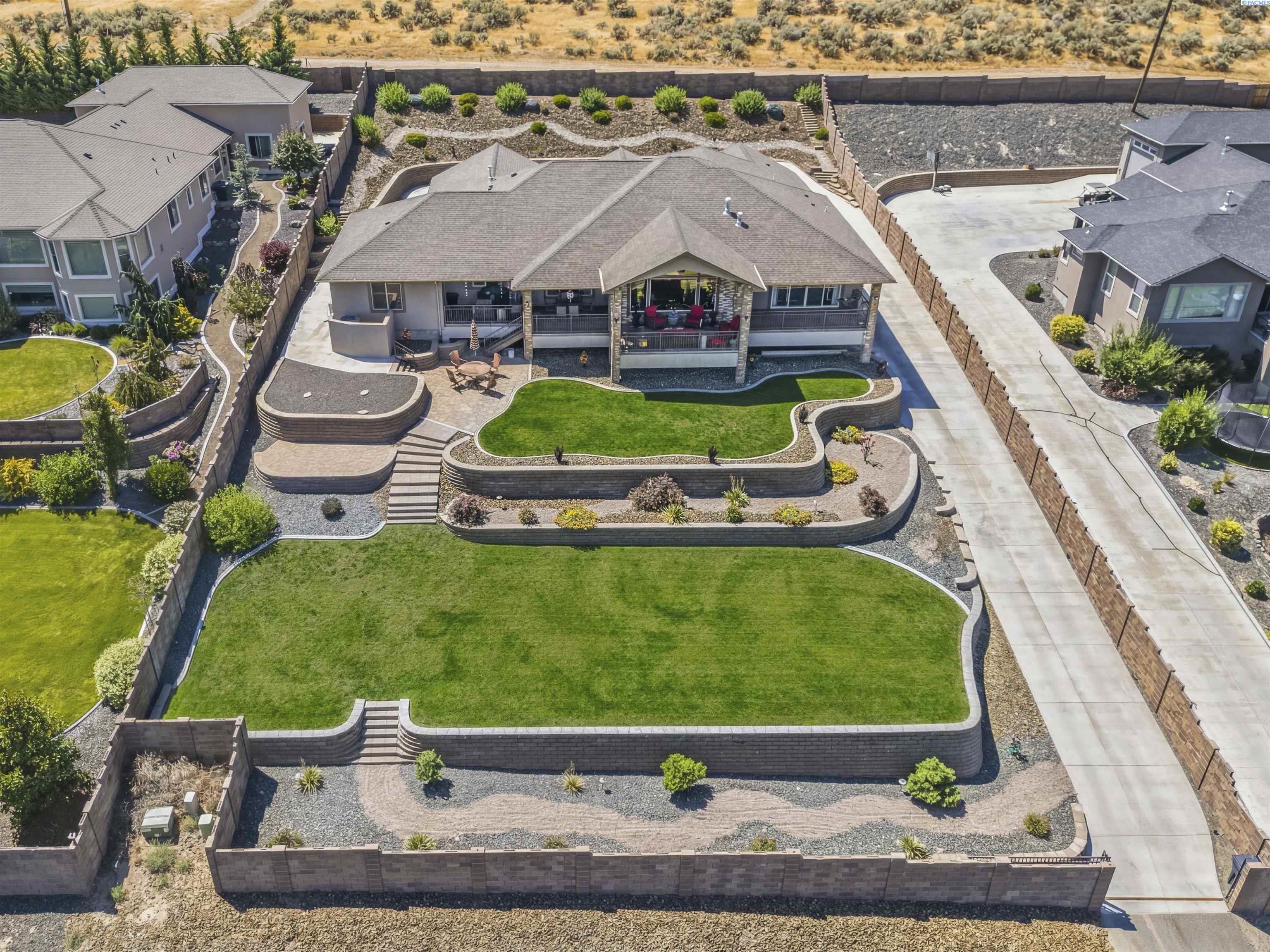 12706 Grandview Lane