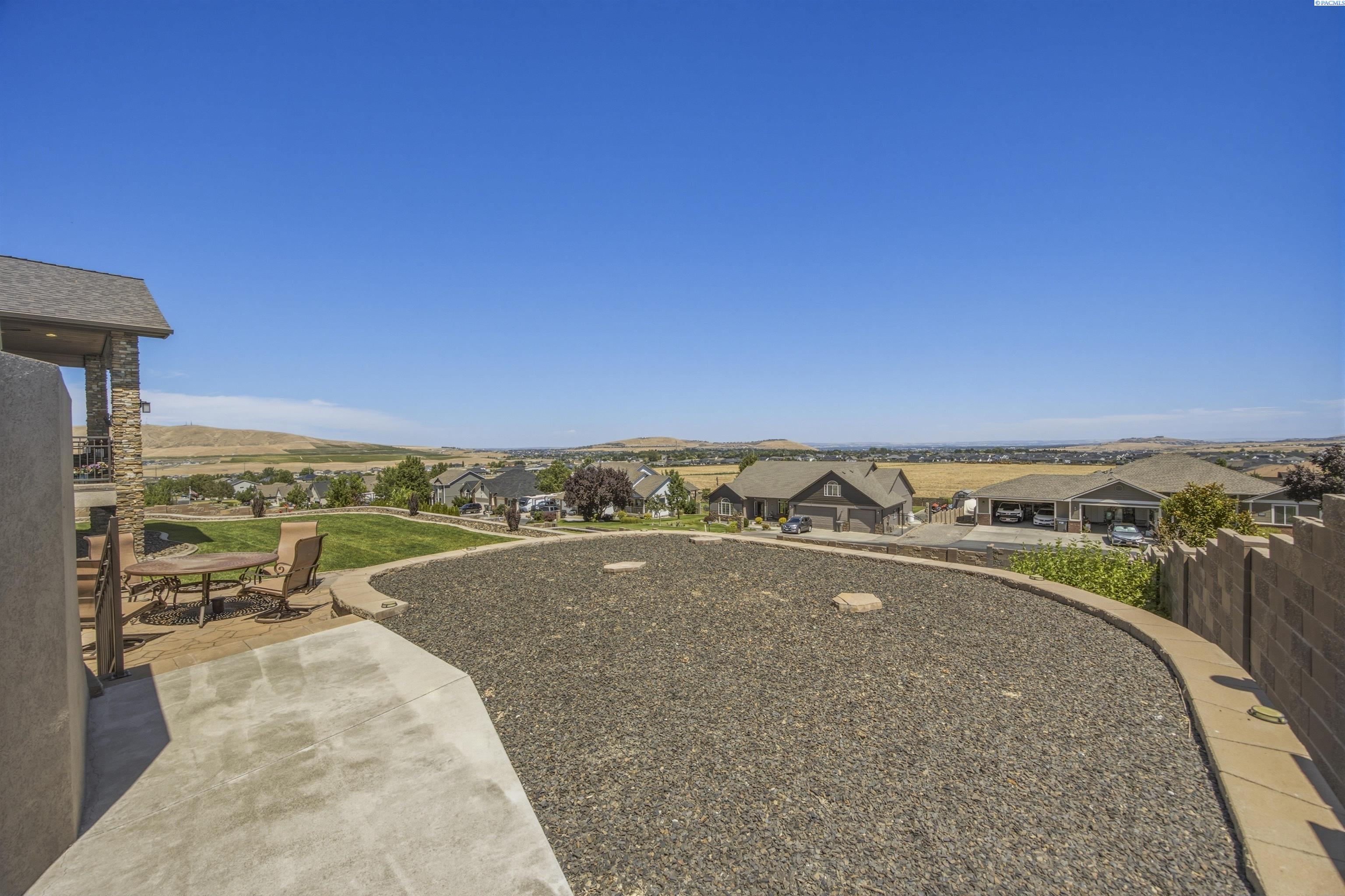 12706 Grandview Lane