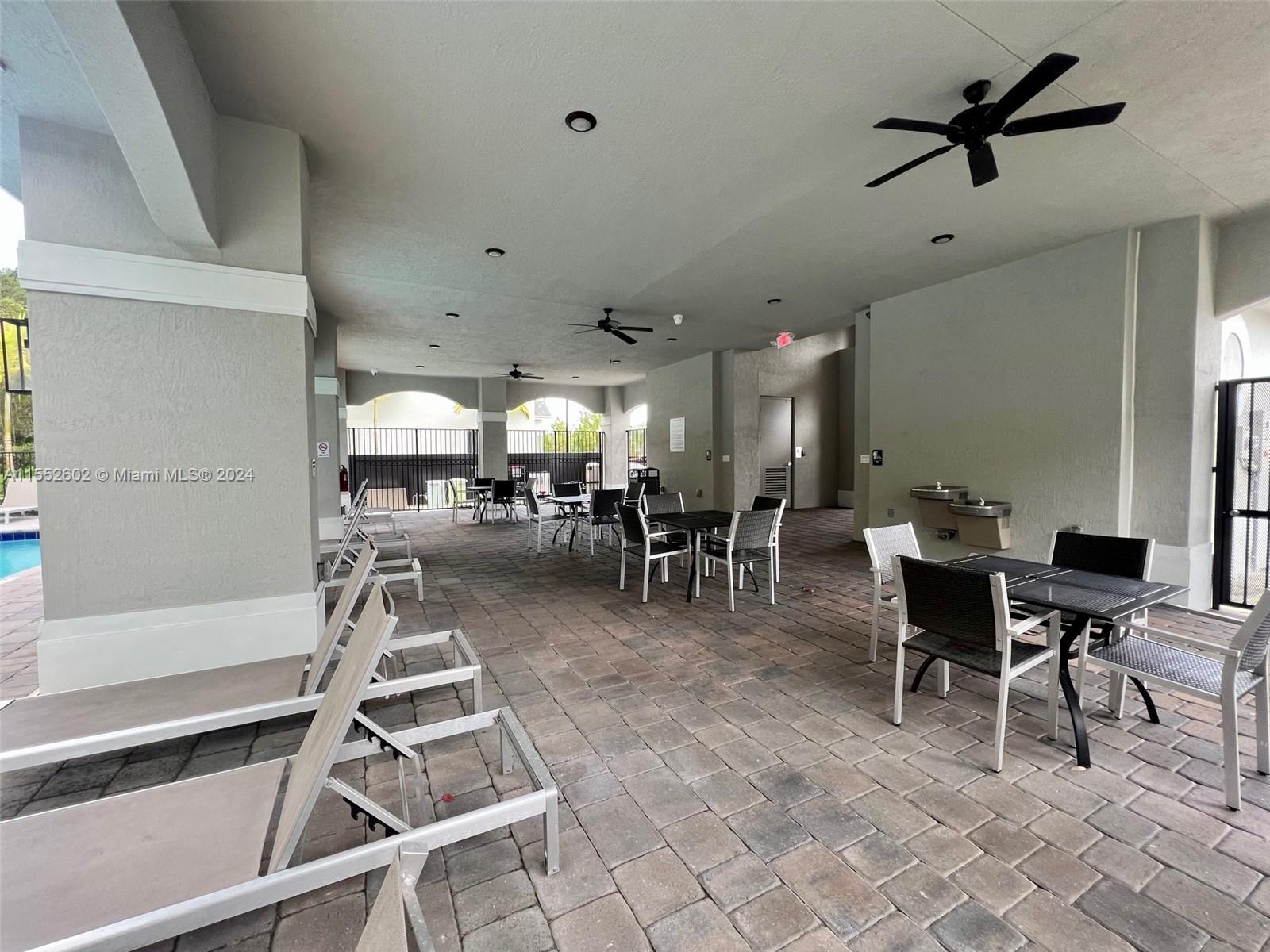 1385 NW 208th Ter # 1385