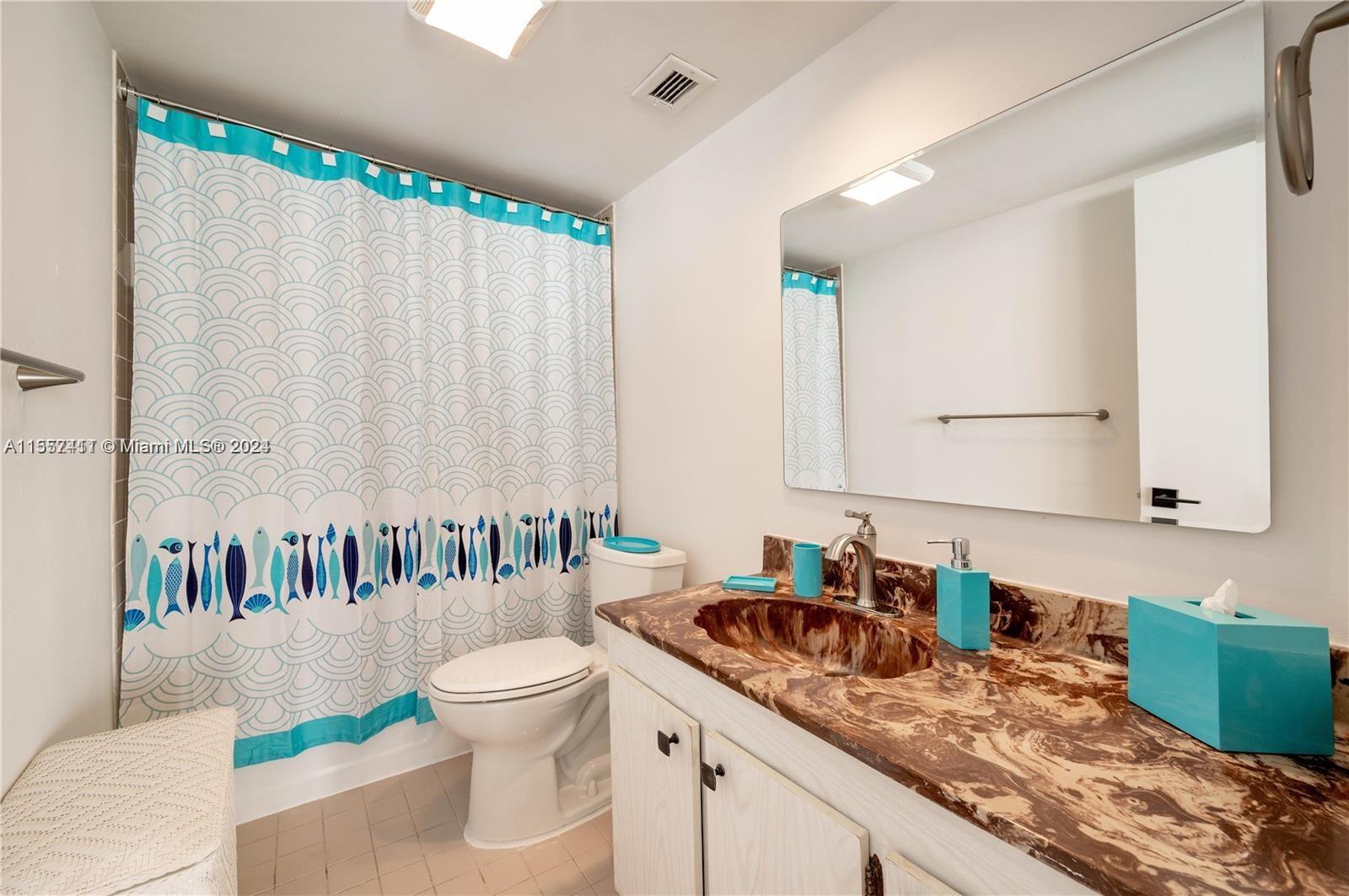1925 Brickell Ave # 404 Unit: D - 404
