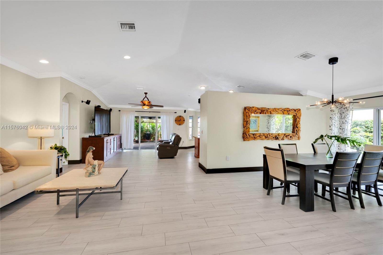 14264 SW 156th Ave