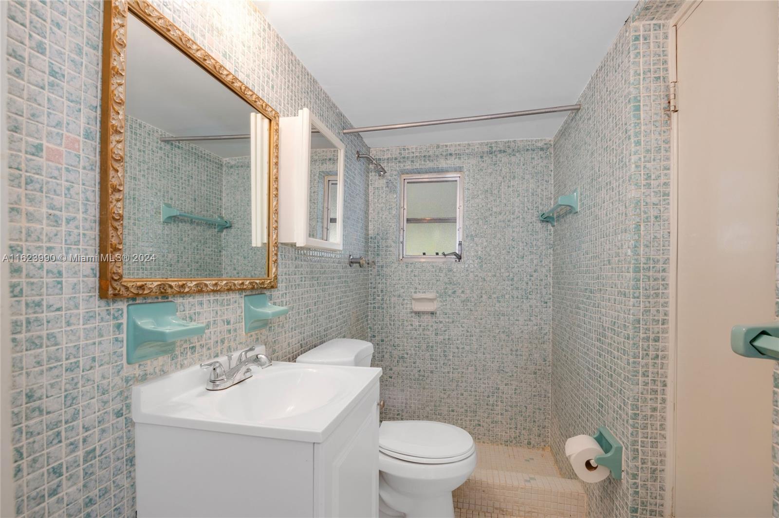 2430 SW 82nd Pl