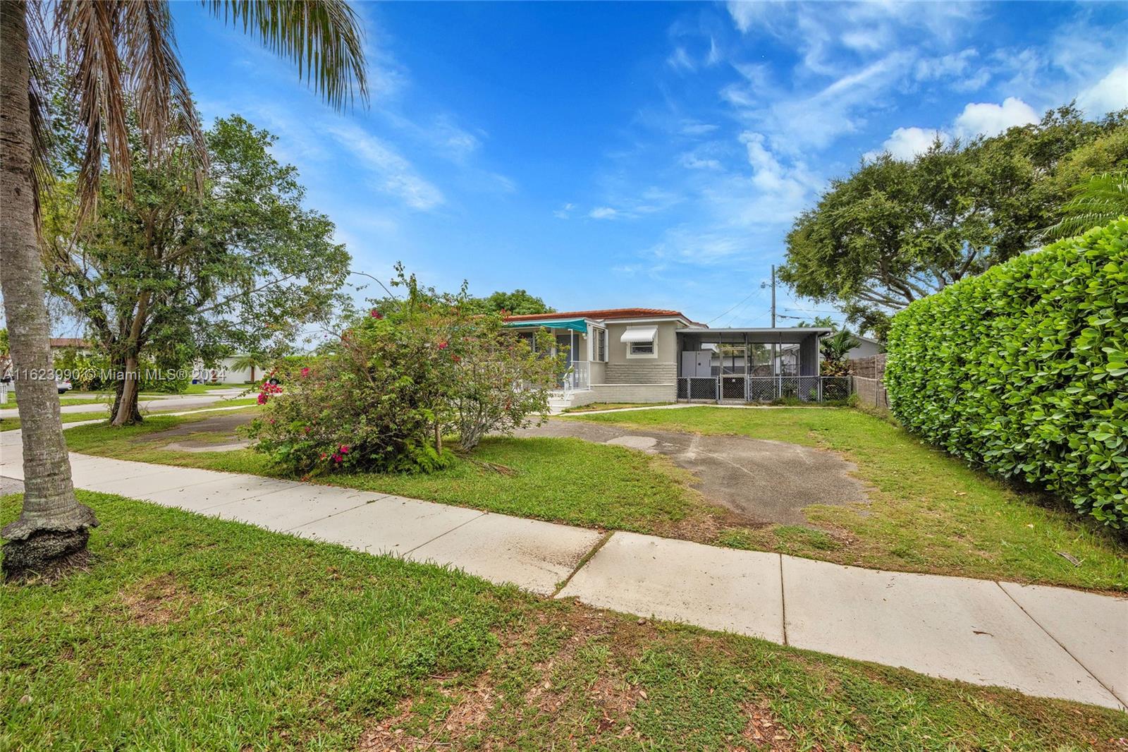 2430 SW 82nd Pl