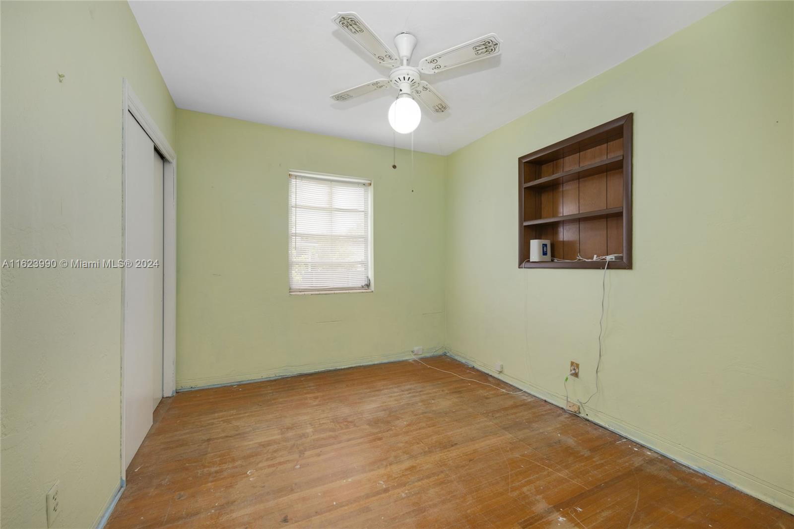 2430 SW 82nd Pl