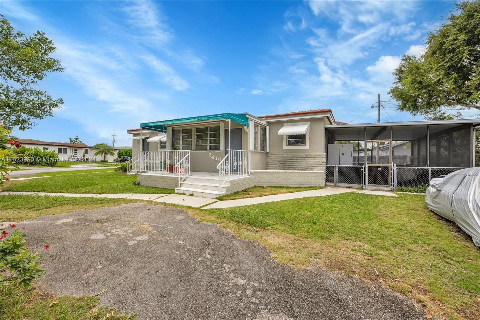 2430 SW 82nd Pl