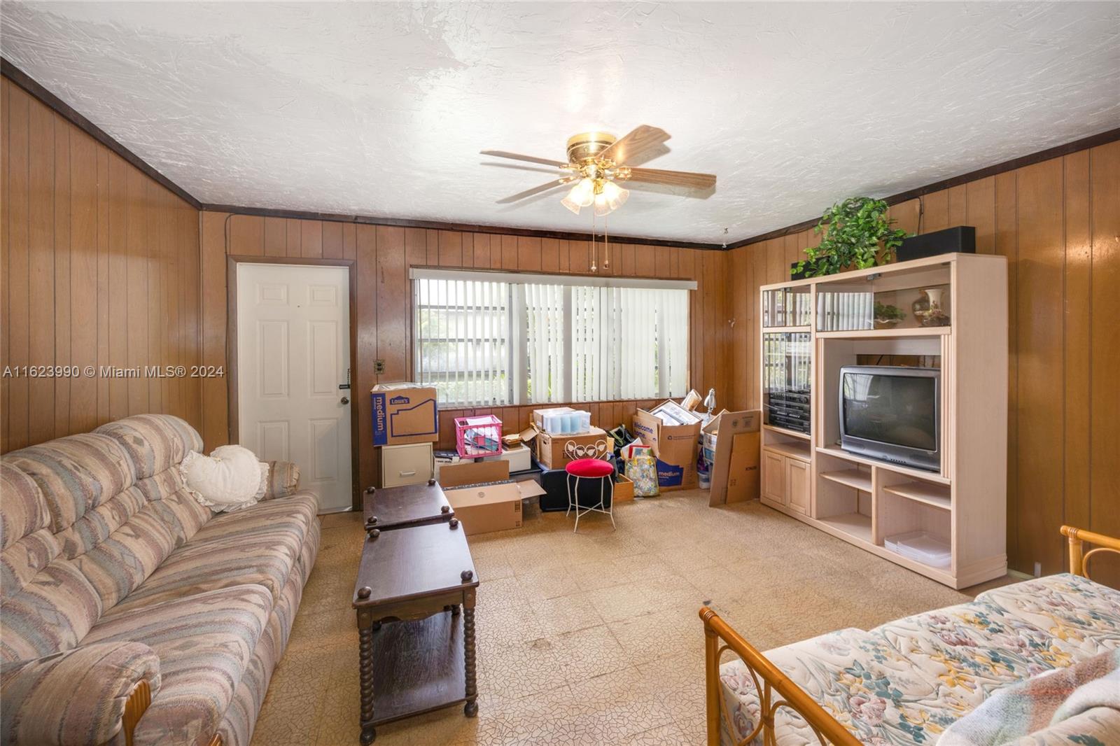 2430 SW 82nd Pl