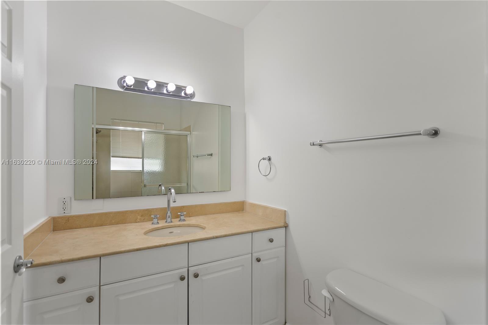 223 Calabria Ave # 9