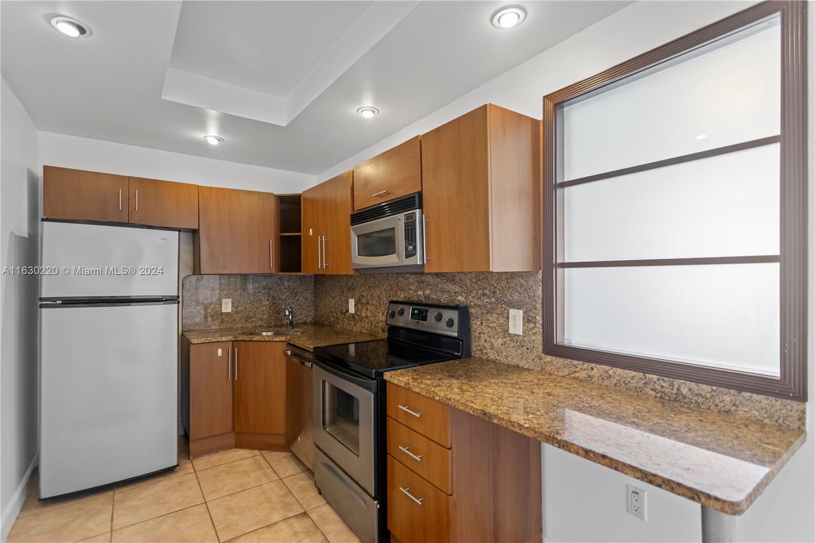 223 Calabria Ave # 9