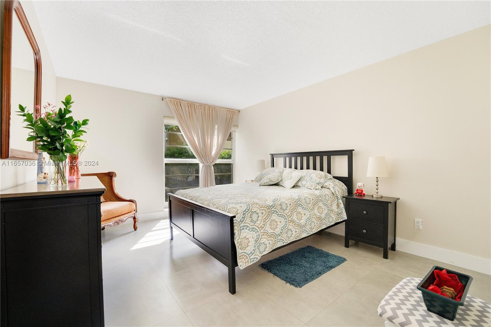 9260 Fontainebleau Blvd # 102