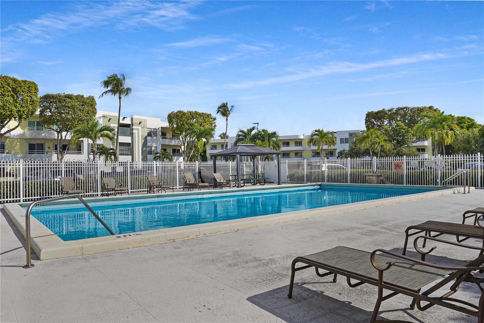 10785 SW 108th Ave # 308