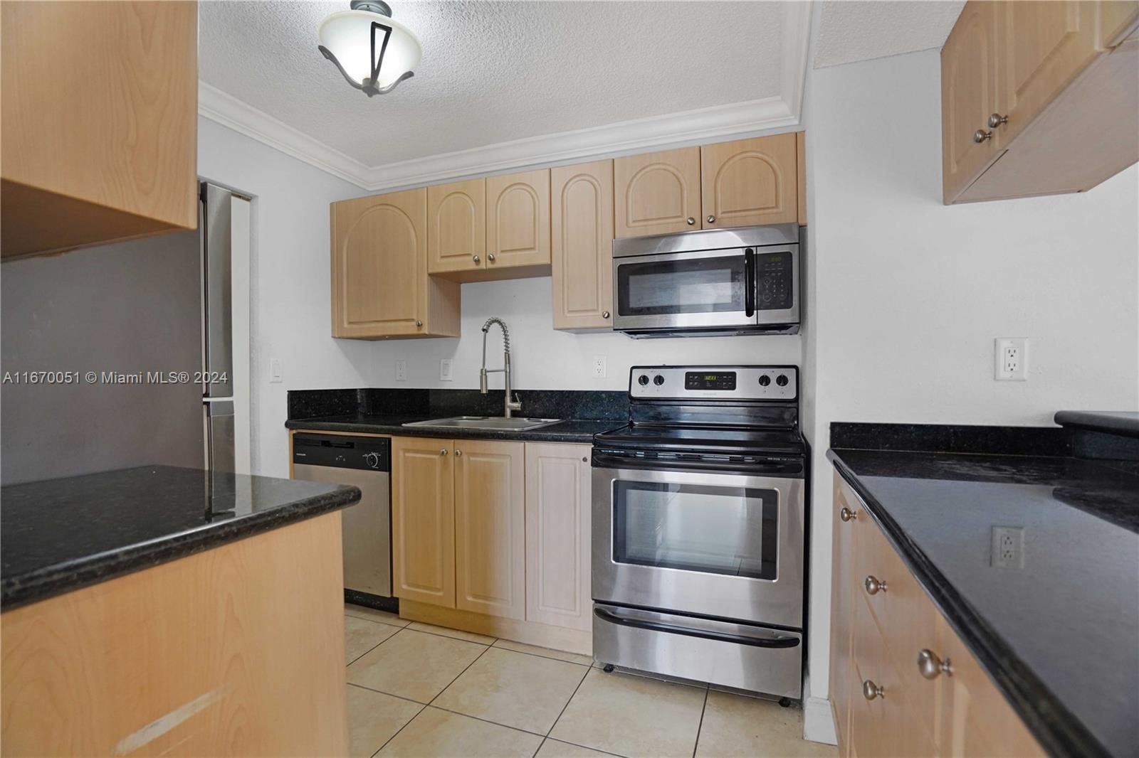 10785 SW 108th Ave # 308